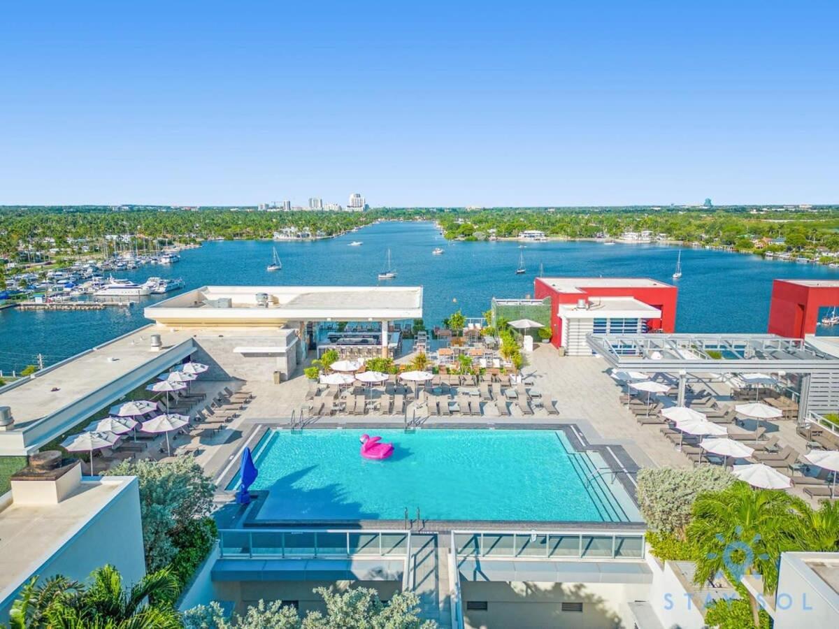 Beach Resort INFINITY EDGE SWIMMING POOL Hollywood Exterior foto