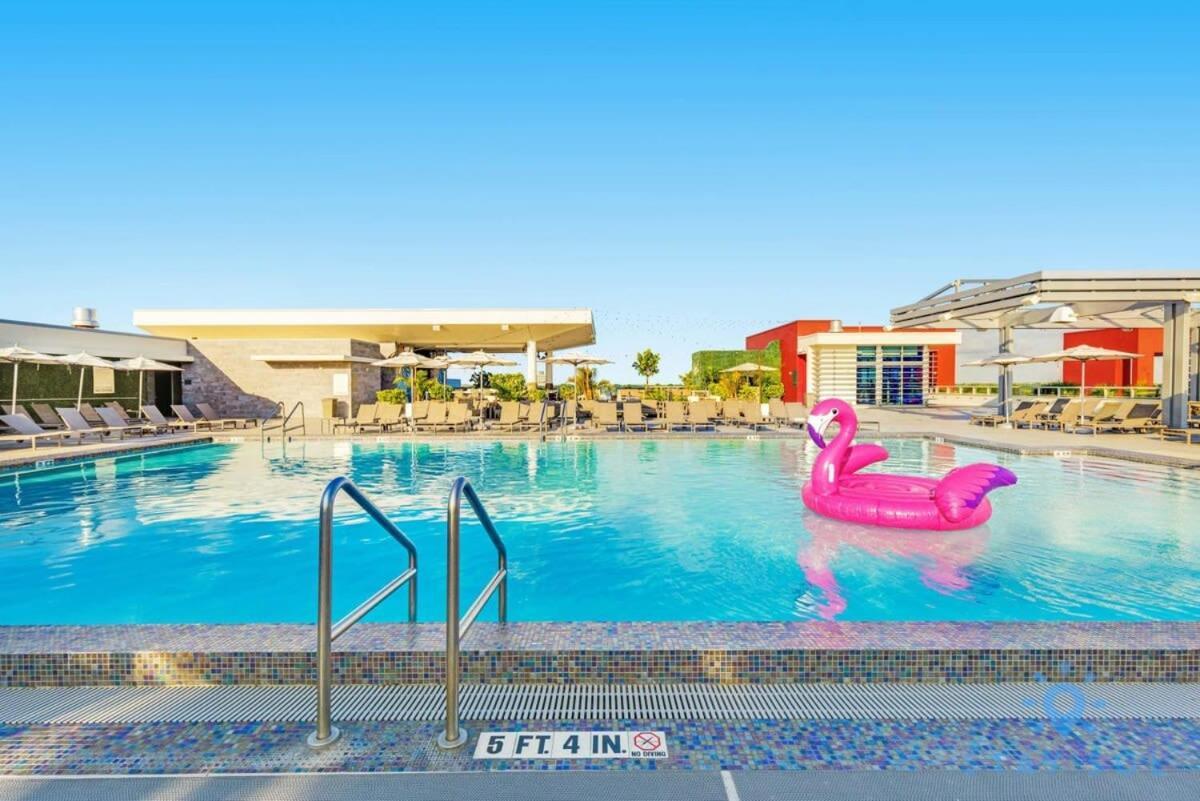 Beach Resort INFINITY EDGE SWIMMING POOL Hollywood Exterior foto